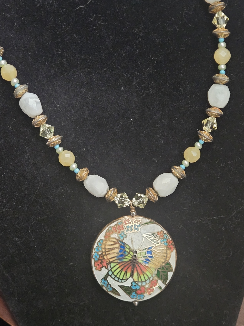 Vintage Cloisonné Butterfly Motif Pendant Necklace, Cloisonne And Stone Beads - Picture 10 of 13